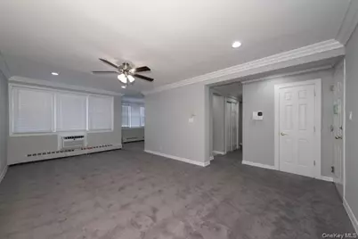 65 Prospect Avenue #2W, Hewlett, NY 11557 - Photo 3