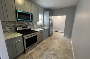 227 E Chester St, Long Beach, NY 11561 - Photo 5