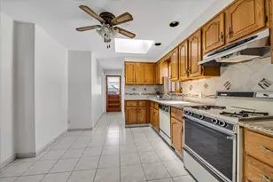 1353 Kiefer Ave, Elmont, NY 11003 - Photo 7