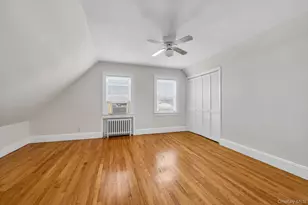 1353 Kiefer Ave, Elmont, NY 11003 - Photo 13
