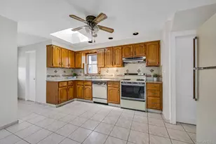 1353 Kiefer Ave, Elmont, NY 11003 - Photo 9