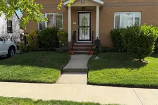 79-31 262nd St, Glen Oaks, NY 11004 - Photo 3