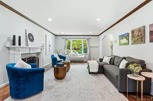 36 Stratford Rd, New Rochelle, NY 10804 - Photo 3