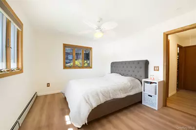 621 Jersey Avenue, Greenwood Lake, NY 10925 - Photo 7