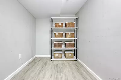 1 Hillside Avenue, Monsey, NY 10952 - Photo 21