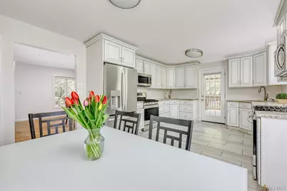 1 Hillside Avenue, Monsey, NY 10952 - Photo 9
