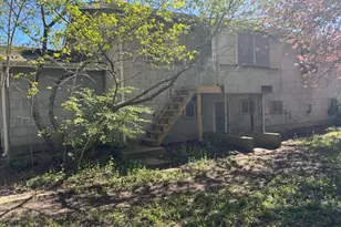 199 Ridge Rd, Wheatley Heights, NY 11798 - Photo 21