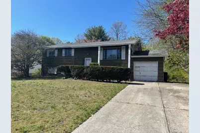 199 Ridge Road, Wheatley Heights, NY 11798 - Photo 1
