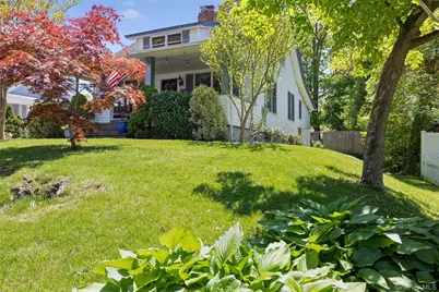 40 Bellecrest Avenue, East Northport, NY 11731 - Photo 3