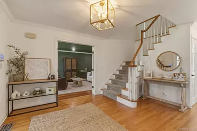 25 Makanna Drive, Huntington, NY 11743 - Photo 3