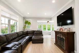 47-44 158th St, Flushing, NY 11358 - Photo 29