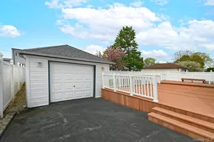 53 S 3rd St, Bethpage, NY 11714 - Photo 13