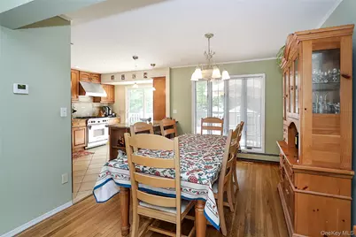 26 Daniel Drive, Glen Cove, NY 11542 - Photo 9