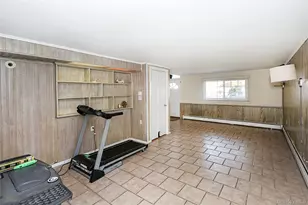 26 Daniel Dr, Glen Cove, NY 11542 - Photo 27