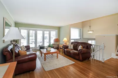 26 Daniel Drive, Glen Cove, NY 11542 - Photo 7