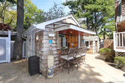 26 Daniel Drive, Glen Cove, NY 11542 - Photo 37
