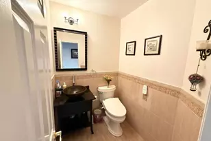 122 Walker Rd, Mineola, NY 11501 - Photo 11