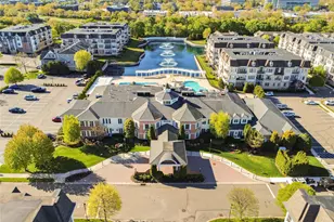 401 Pacing Way, Westbury, NY 11590 - Photo 37