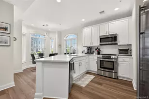 401 Pacing Way, Westbury, NY 11590 - Photo 11