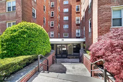 30 E Hartsdale Avenue #2A, Hartsdale, NY 10530 - Photo 1