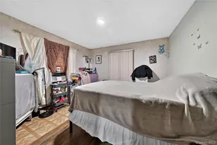682 Lowell St, Westbury, NY 11590 - Photo 9