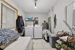 682 Lowell St, Westbury, NY 11590 - Photo 13