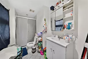 682 Lowell St, Westbury, NY 11590 - Photo 19