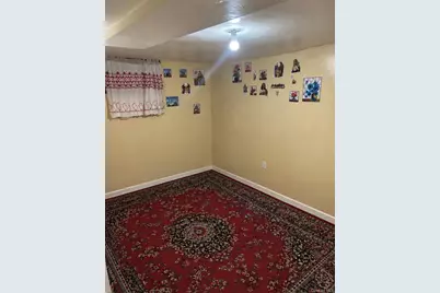 165 President Street, Hempstead, NY 11550 - Photo 21