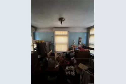 819 E 221st Street, Bronx, NY 10467 - Photo 15
