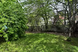 819 E 221st St, Bronx, NY 10467 - Photo 7