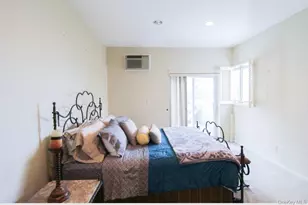2716 Schurz Ave, Bronx, NY 10465 - Photo 19