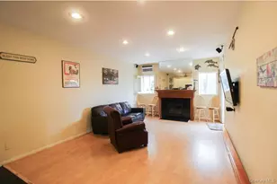 2716 Schurz Ave, Bronx, NY 10465 - Photo 9