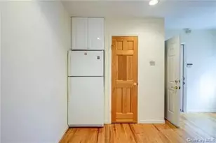 160-32 11th Ave, Whitestone, NY 11357 - Photo 33