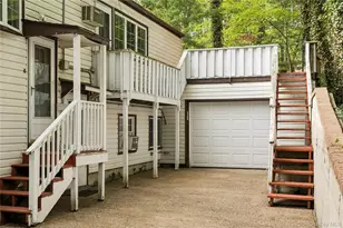 23 Colonial Dr, Smithtown, NY 11787 - Photo 29