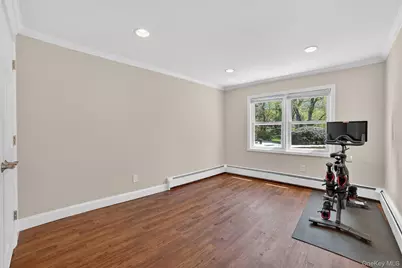 8 Aspen Way, Thornwood, NY 10594 - Photo 19