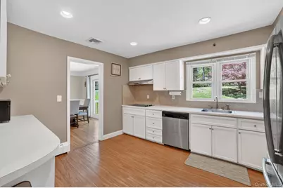 8 Aspen Way, Thornwood, NY 10594 - Photo 7
