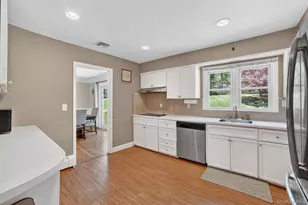8 Aspen Way, Thornwood, NY 10594 - Photo 7