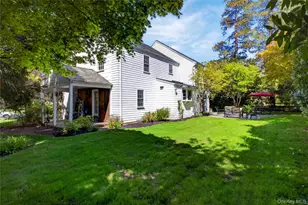 34 Longridge Rd, Manhasset, NY 11030 - Photo 19