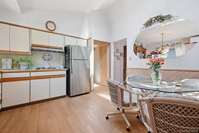 236 Franklin Avenue, Malverne, NY 11565 - Photo 5