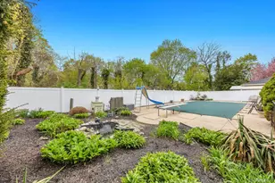 408 Lenox Rd, Huntington Station, NY 11746 - Photo 3
