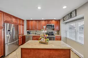 76 S Bay Dr, Massapequa, NY 11758 - Photo 9