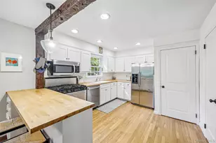 16 Valley Rd, Stony Brook, NY 11790 - Photo 11