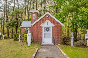 184 Roosevelt Blvd, Hauppauge, NY 11788 - Photo 21