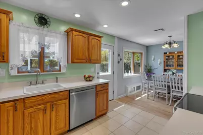 88 Colonial Street, East Northport, NY 11731 - Photo 7