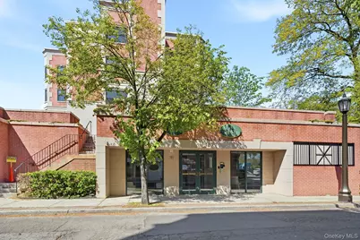 101 Sheldrake Place #12, Mamaroneck, NY 10543 - Photo 1