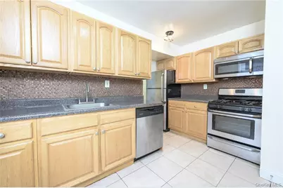 2 Sadore Lane #2E, Yonkers, NY 10710 - Photo 13