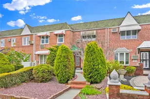 61-54 77th Pl, Middle Village, NY 11379 - Photo 1