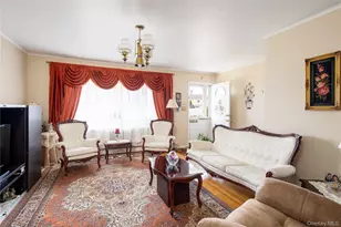 88 14th St, Hicksville, NY 11801 - Photo 3