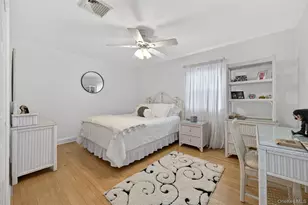 28 Midway Ave, Locust Valley, NY 11560 - Photo 9