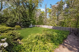 89 W Main St, Kings Park, NY 11754 - Photo 19